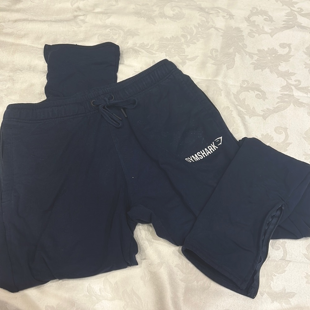 navy blue gym shark pant